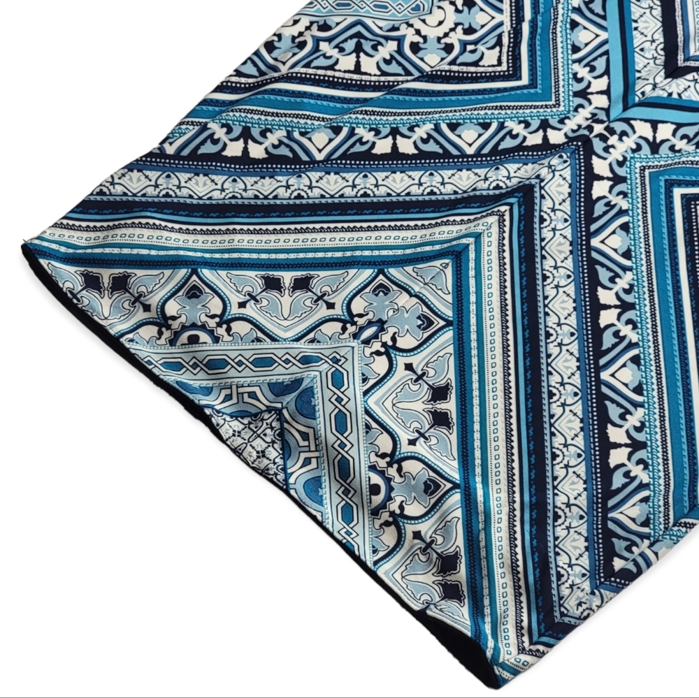 NWT Reversible White House Black Market Reversible Scarf-Print Knit Sheath Dress - Picture 11 of 14